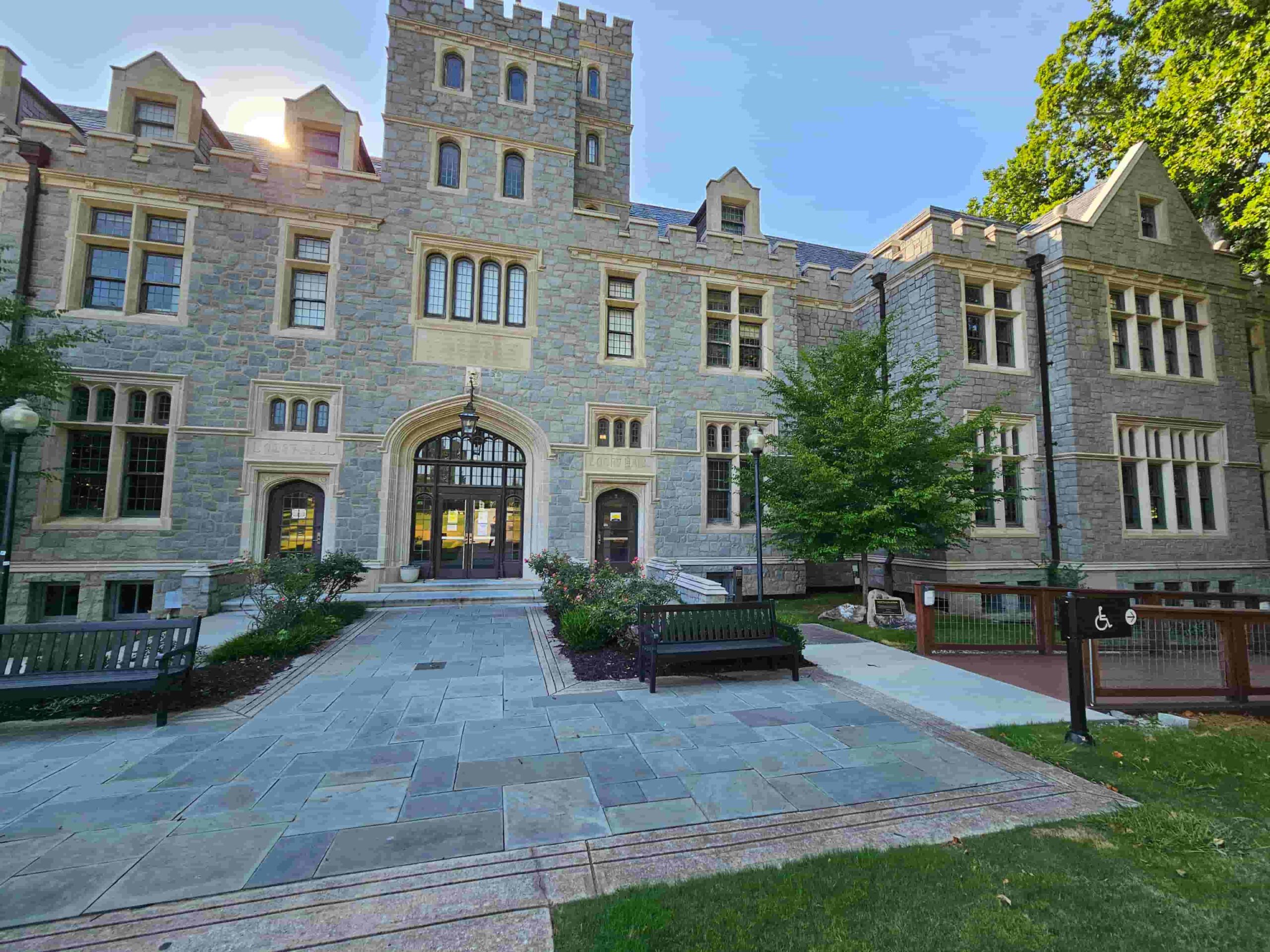 Picture of Lowry Hall Weltner Library Museum of Art in Brookhaven with Metro Acupuncture