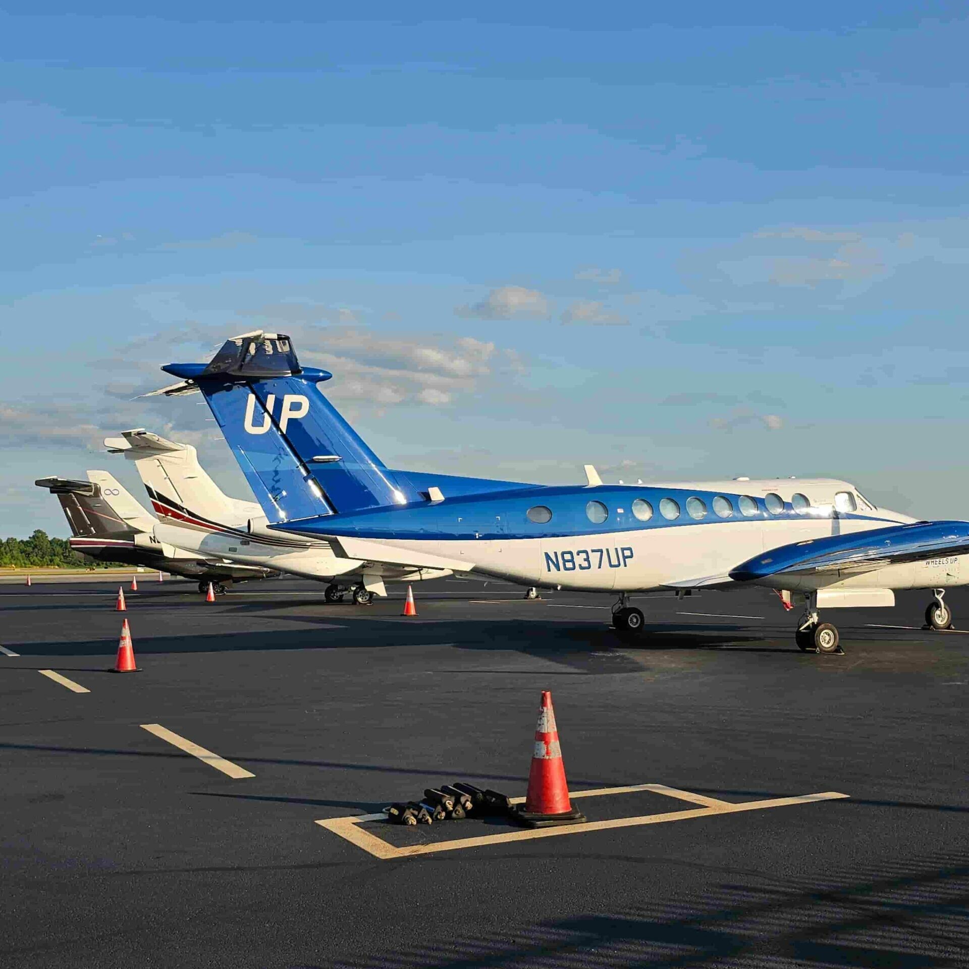 Picture of planes DeKalb-Peachtree airport (PDK) in Chamblee with Metro Acupuncture