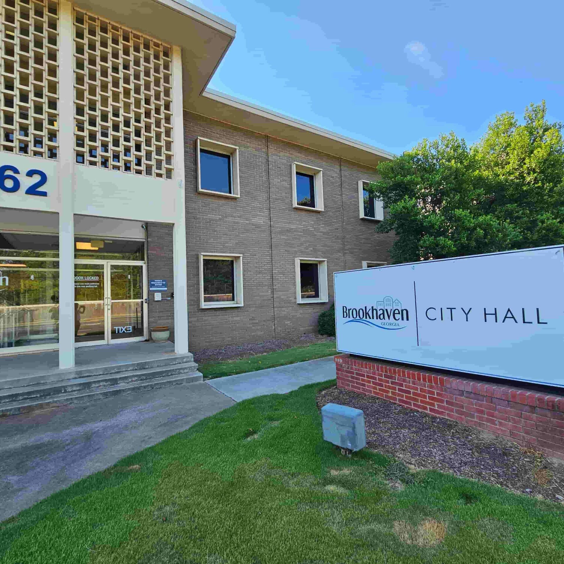 Picture of Brookhaven City Hall with Metro Acupuncture